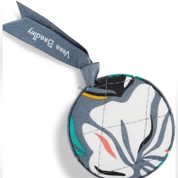 Vera Bradley Other - VERA BRADLEY RETRACTABLE TAPE MEASURE IN COASTAL PARADISE